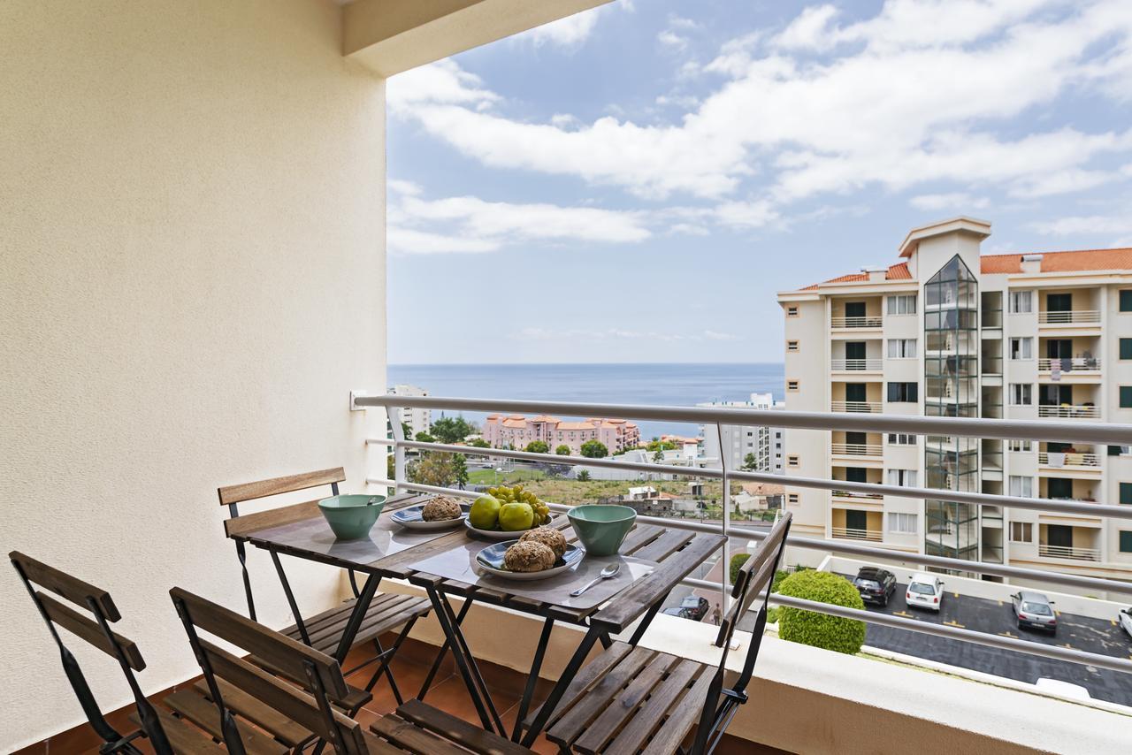 Piornais I By An Island Apart Funchal  Exterior foto